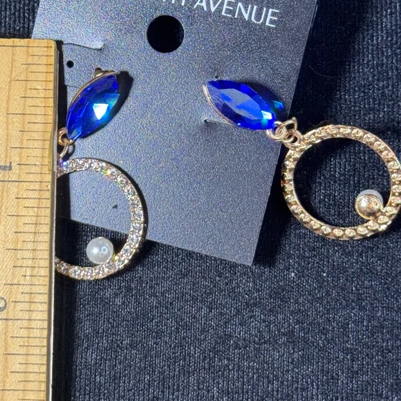 Saks Fifth Ave Yellow Marquis Crystal Post Drop Pave Crystal Circle w/Faux Pearl - Picture 4 of 8